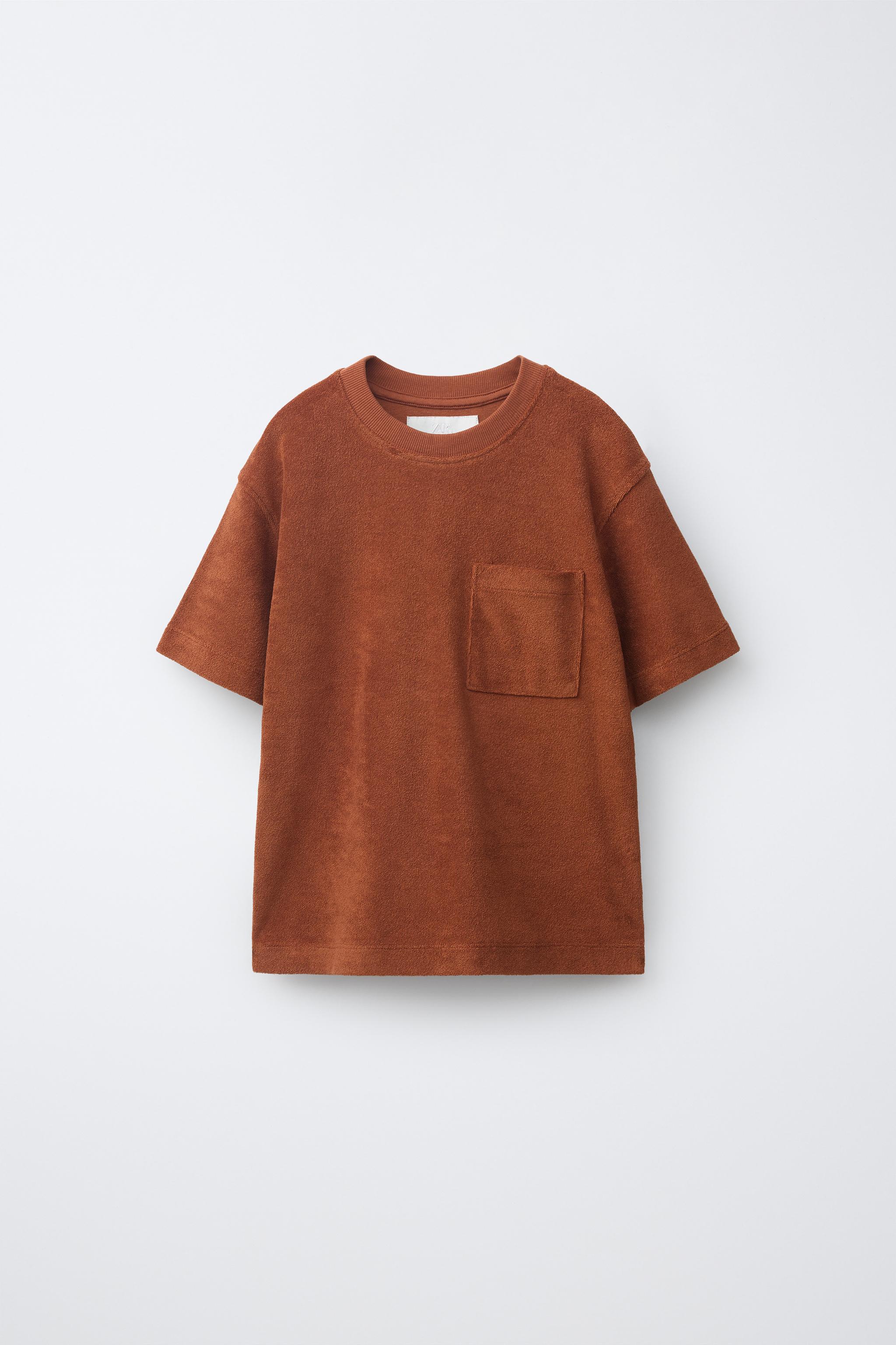 ENSEMBLE T-SHIRT ET BERMUDA RAYÉ EFFET SERVIETTE